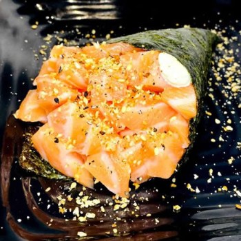 temaki_salmao_fila1